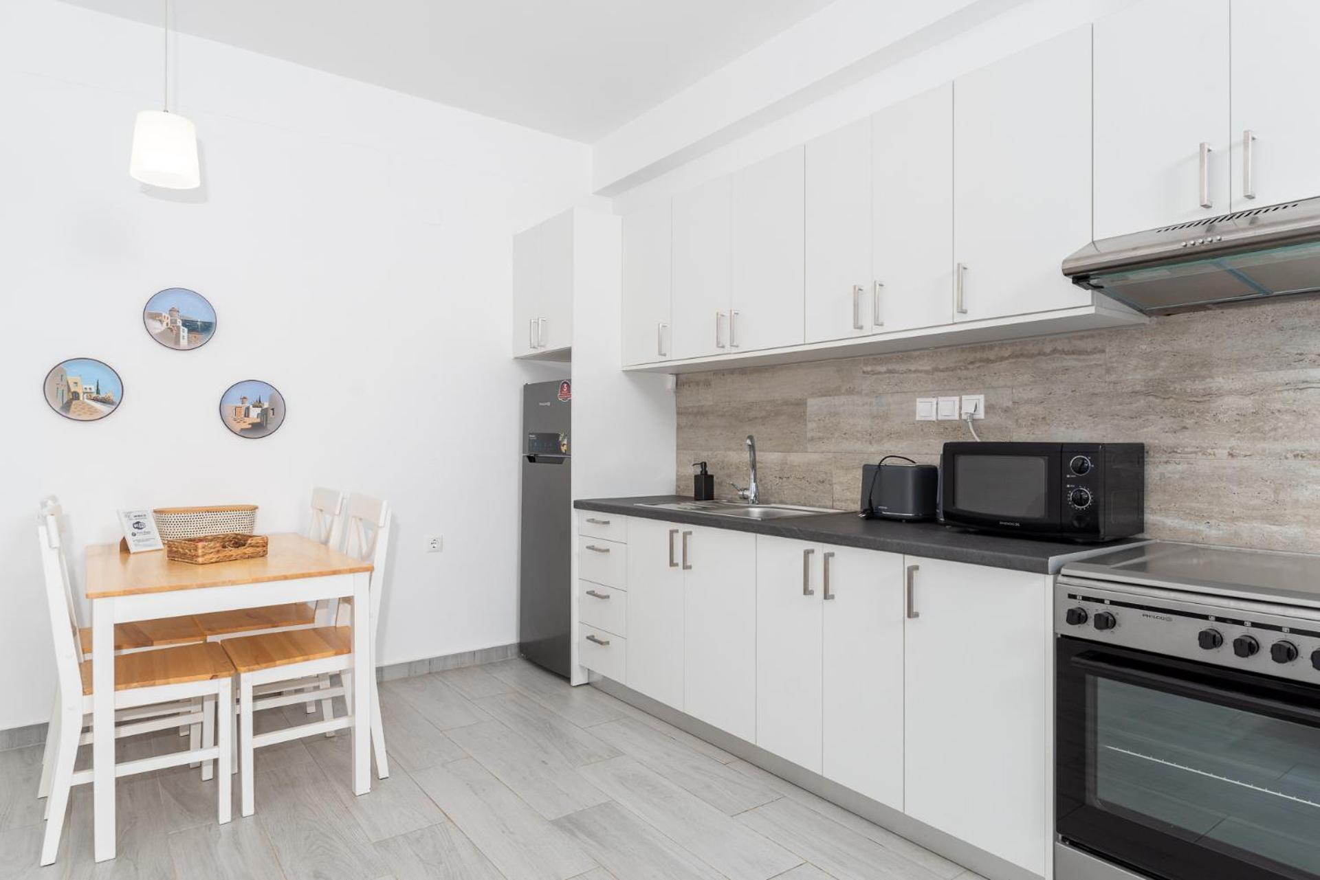 Stratos By Mroom Apartments Makrýgialos Eksteriør billede