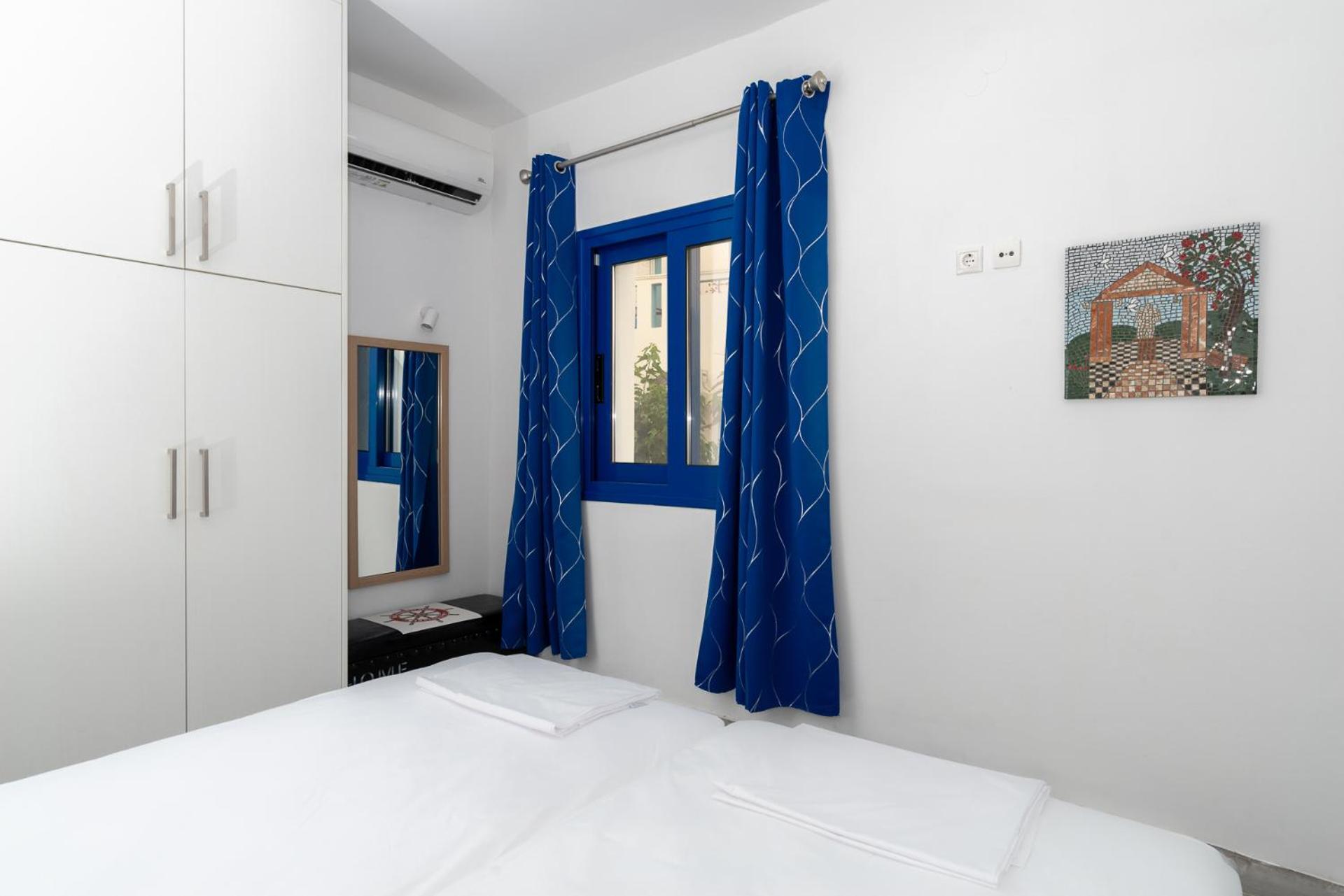Stratos By Mroom Apartments Makrýgialos Eksteriør billede